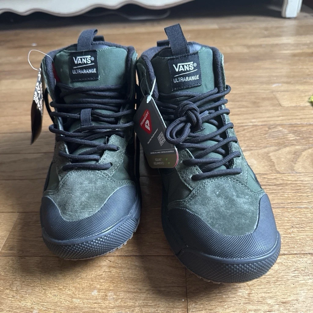 vans Ultra range Green Boots Men’s Size 7 Women Size 8.5
Opens in a new window or tab