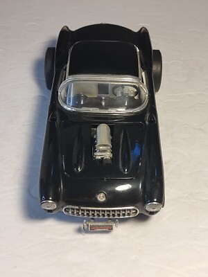 【激レア】CHEVROLET CORVETTE1957☆1:18 Road Tough 1957 CHEVROLET Corvette-1:18 Collection die cast metal
