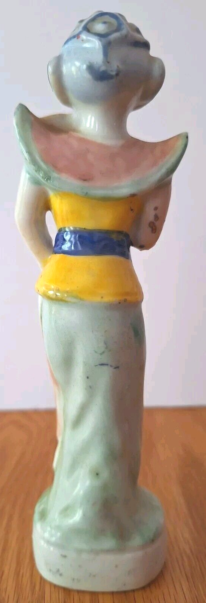 陶器でできた少女のオブジェ プリミティブ ミッドセンチュリー ヴィンテージ Vintage Porcelain Girl With Fan Figure Figurine Made In Occupied