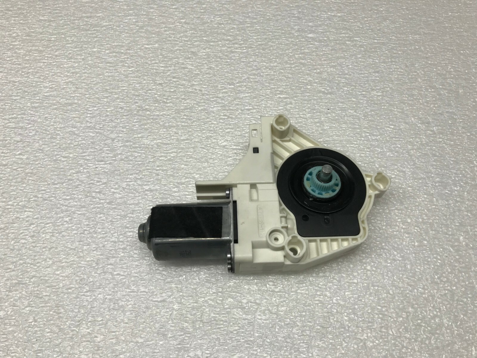 LAMBORGHINI HURACAN LP610 580 DRIVER LEFT DOOR WINDOW TRACK MOTOR OEM 8K0959801B