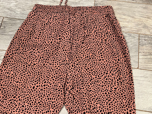 NWOT Victorias Secret PINK Pajama Pants size Medium Joggers Cheetah animal print - Picture 10 of 10