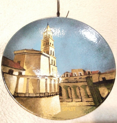 Vtg Enameled 12 1/2'' Metal Wall Art Plate Dekor Zagreb RUCNI RAD DUBROVNIK