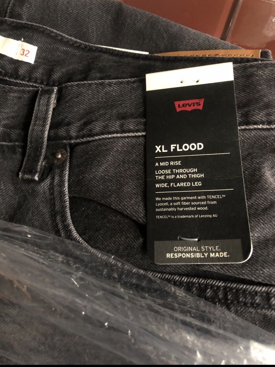 LEVIS XL Flood Super Wide Flare Leg Relaxed Slouchy Black LEVIS XL Flood Super Wide Flare Leg Relaxed Slouchy Black