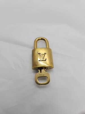 Louis Vuitton LV Cadena Padlock with key Gold Auth Random number  Single qty