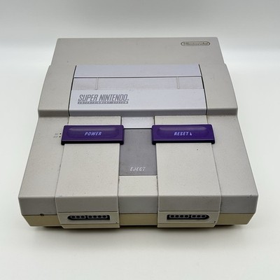 Super Nintendo SNES SNS-001 Console [Powers On] ***FOR PARTS/FOR REPAIR ONLY***
