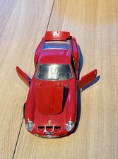 Burago 1/18 - Ferrari 250 GTO 1962 Rosso Red 3011 Diecast Scale Model Car