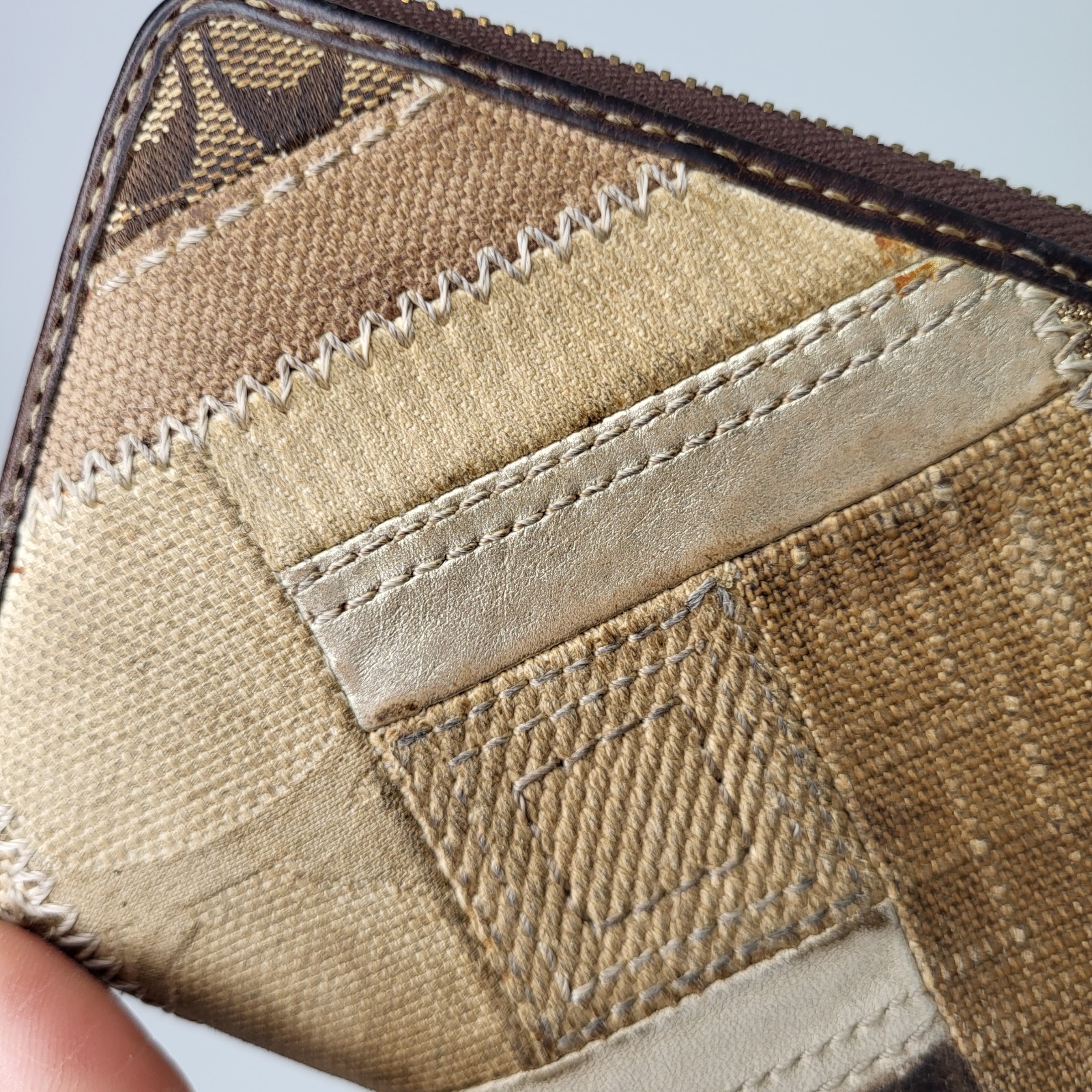 Coach Mixed Material Y2k Patchwork Wallet - image 6