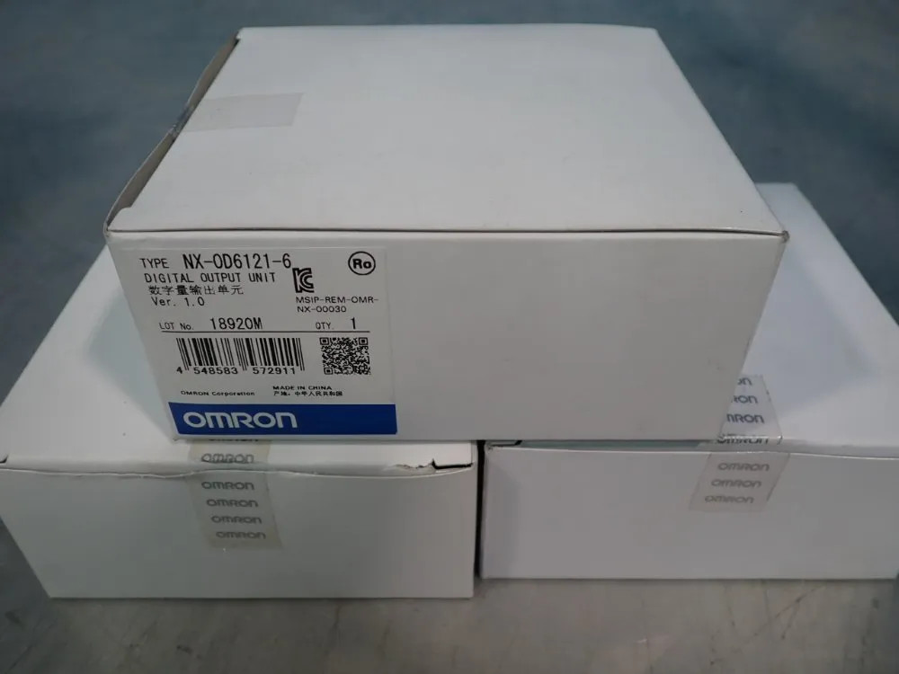 OMRON NX-0D6121-6 DIGITAL OUTPUT UNIT 12250980437