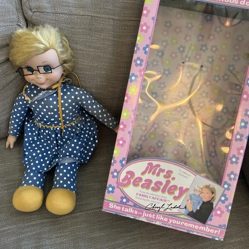 Vtg Mrs Beasley Doll 1967 By Mattel No Talk W/ Glasses Tag And Box Cord Pulls