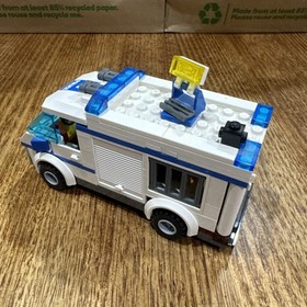 LEGO City Police 7286 Prisoner Transporter VAN vehicle only. Retro retired kit