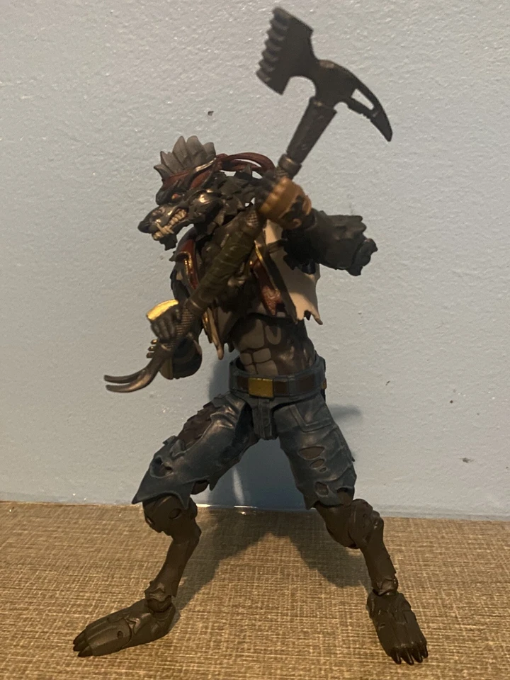 Figura de acción Fortnite Dire (RARA) Foto 4 de 4