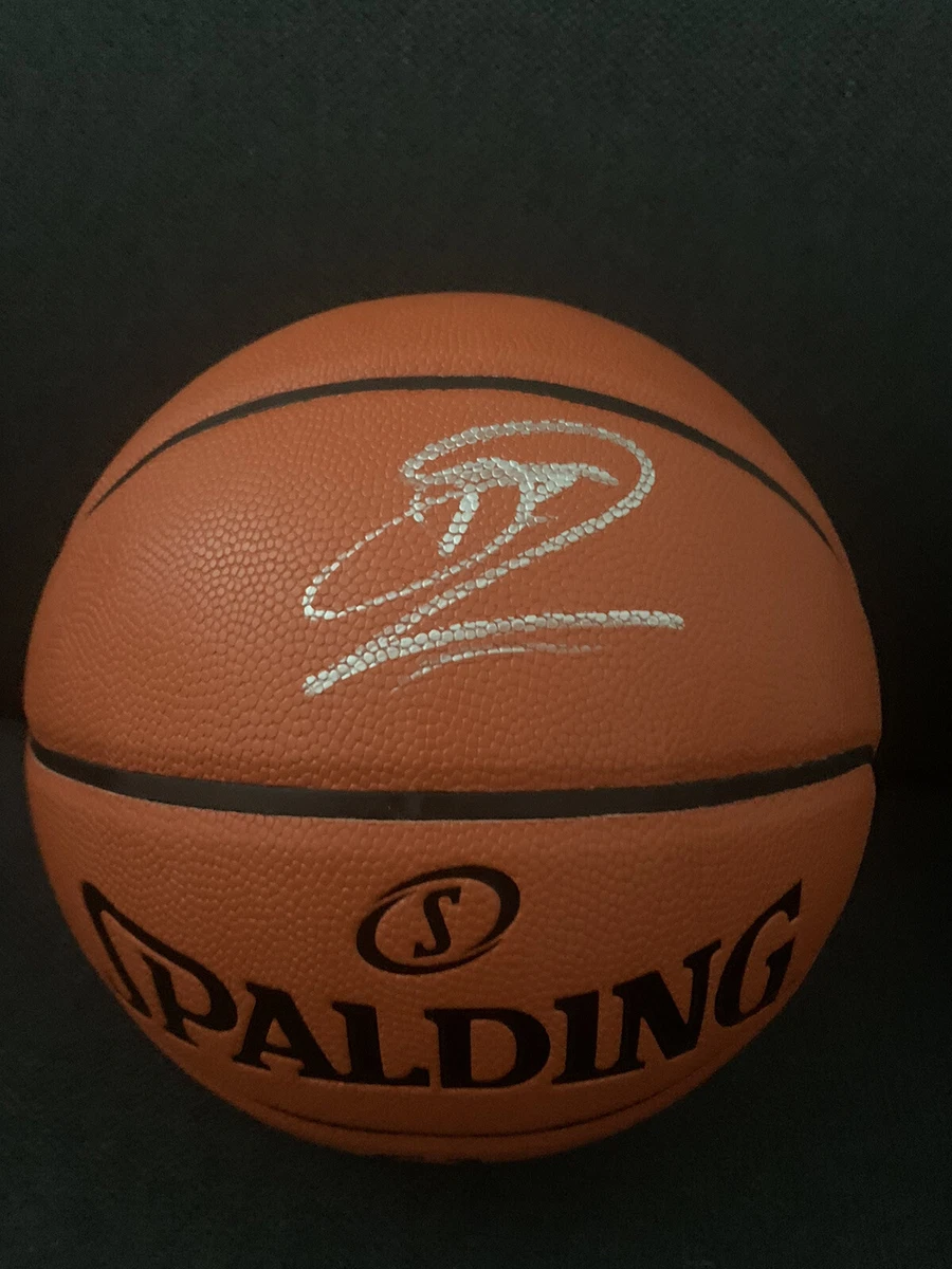 Dirk nowitzki store autographed basketball