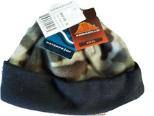 NWT Armadillo Waterproof Fleece Winter Hat Beanie Camouflage Youth Boys Sz Small