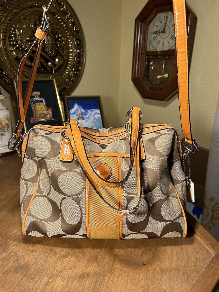COACH メッセンジャーバッグ オレンジ COACH ショルダーバッグ メッセンジャーバッグ - メルカリ