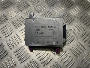 AUDI A4 Avant 8ED, B7 Antennenverstärker  8E0035456C 2.00 Diesel 125kw 22774587