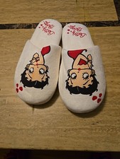 Betty Boop White House Slippers Size M 7-8
