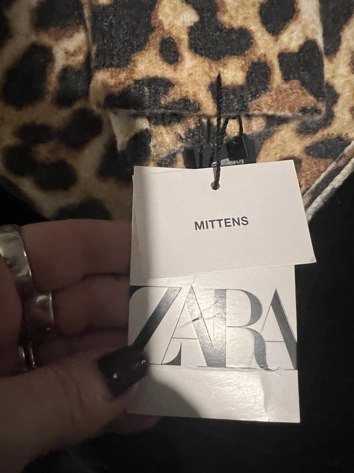 🔥ZARA🔥Leopard Scarf & Gloves NEW with Tags - Image 2 of 4