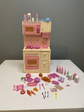 Sweet Roses Barbie Cooking Center 1987 Mattel Kitchen Pots, pans  Lots More 