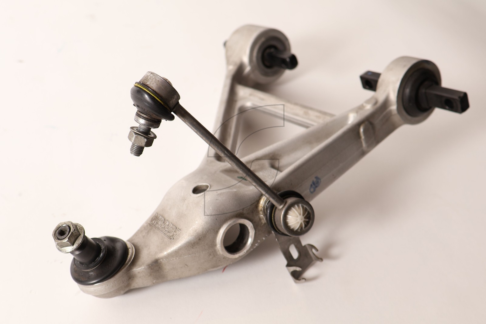 FEU-264524-A1 LOWER RH ARM  Ferrari - Used Parts USED