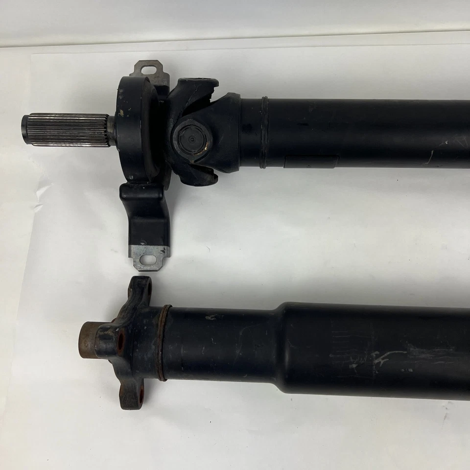 Chevrolet Camaro SS 6.2 2010-2015 eje de transmisión automático línea de transmisión 92237000 OEM Foto 3 de 4