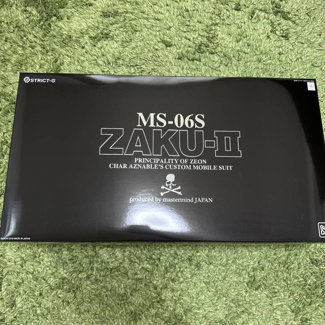 Mastermind JAPAN × STRICT-G PG 1/60 MS-06S ZAKU-II Model Kit Mastermind JAPAN × STRICT-G PG 1/60 MS-06S ZAKU-II Model Kit