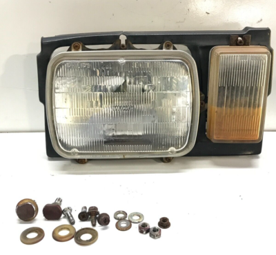 りんページ 84-86 NISSAN 300ZX Z31 Headlight Headlamp RIGHT Side RH Passenger