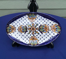 Cerámica Mexicana Talavera Hecha en México 15"x 9" Floral con Borde de Escamas de Cobalto