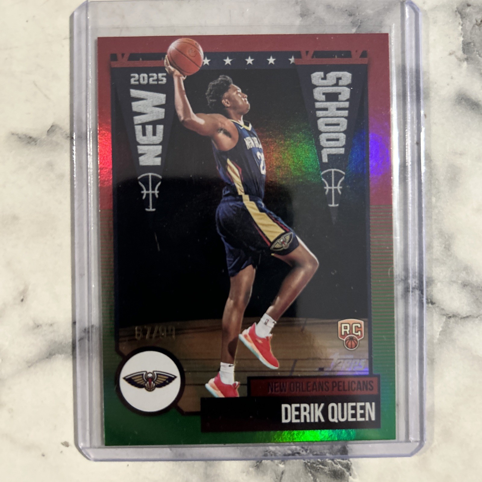 Derik Queen RC /99 - 2025-26 Topps New School Green Rainbow #NS13 - Pelicans