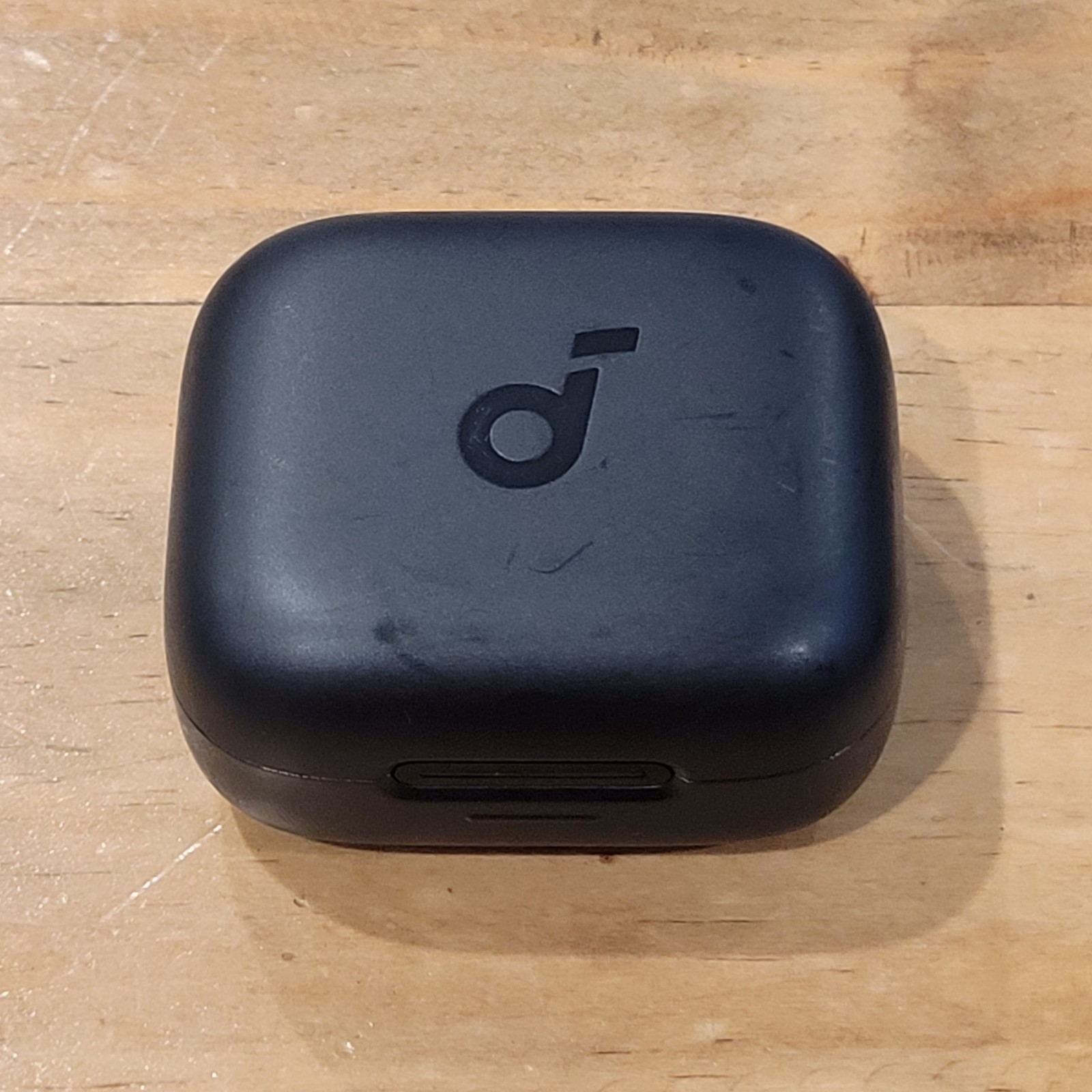 Soundcore P30i Genuine OEM Replacement Charging Case Only Black 1039 - second product detail image