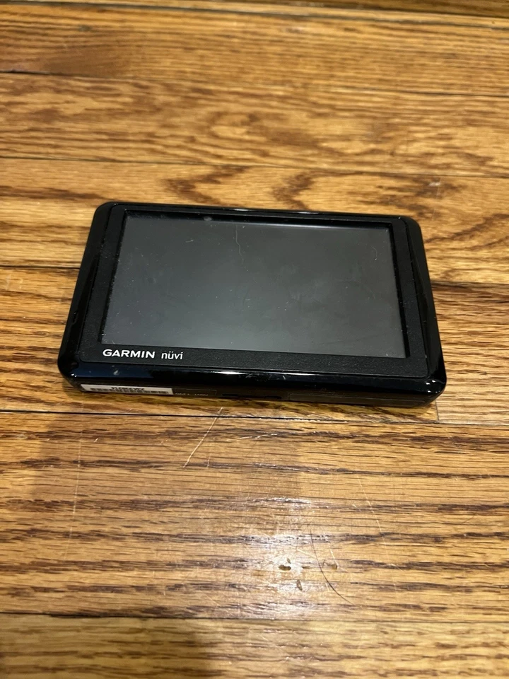 Garmin Nuvi 1390 Directions  With Power cord Car Attachment - Image 3 of 4