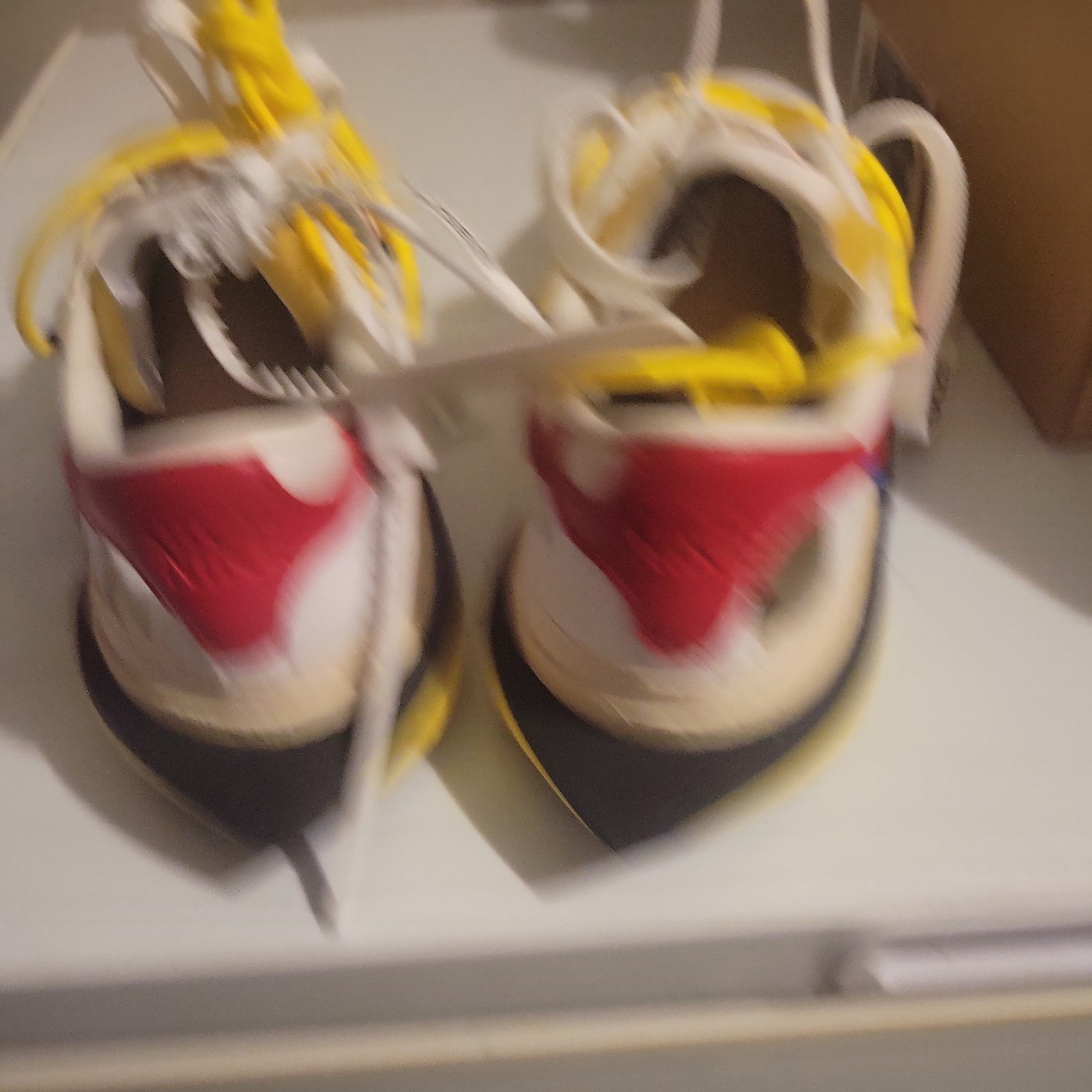 OFF WHITE X NIKE Taglia 8 Nike Off White x Blazer Basso Bianco Università Rosso