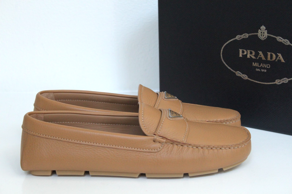 sz 9 / 8 UK PRADA Beige Leather Triangle Logo Driving Loafer 