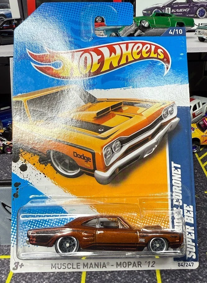 Dodge Coronet Super Bee Muscle Mania 2012 Hot Wheels Super Treasure Hunt '69 Foto 2 de 4
