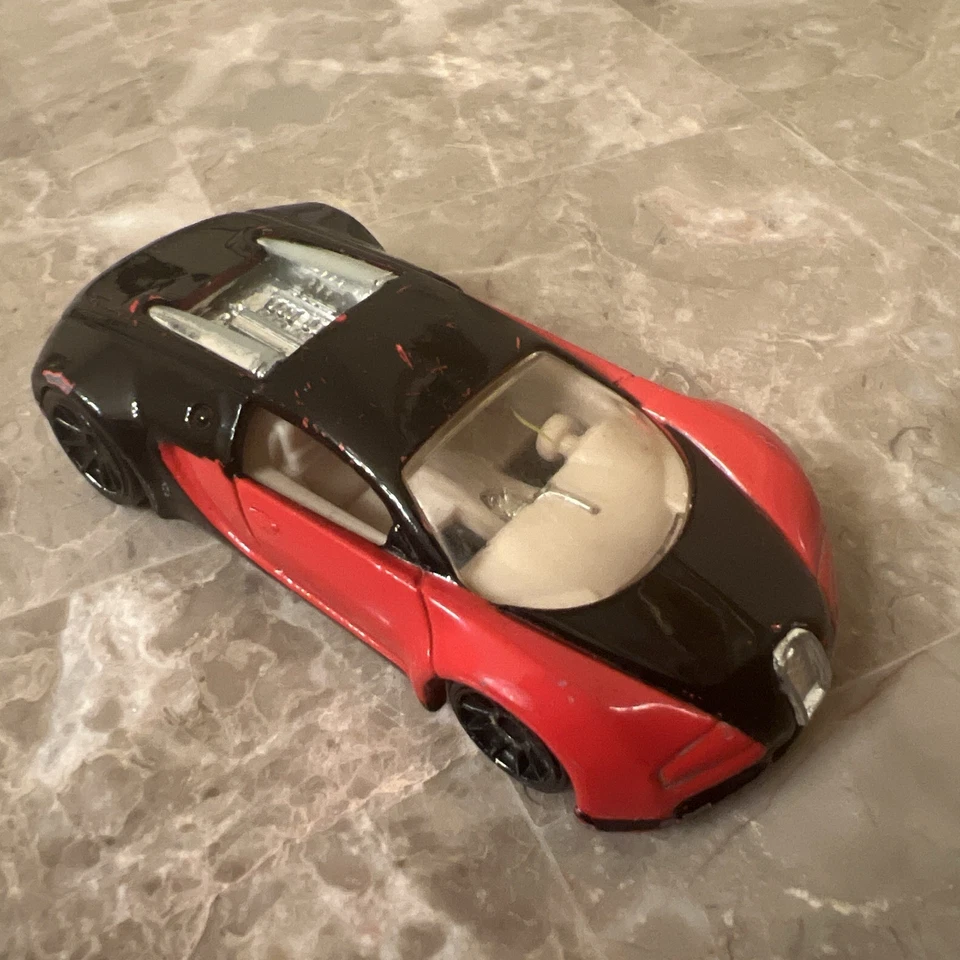 2003 Hot Wheels #30 Bugatti Veyron Red 10sp HW First Editions #18 1:64 Loose - Image 3 of 4