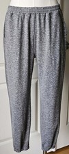 Vuori Boyfriend Sweatpant Jogger Women's Medium M DreamKnit Heather Gray VW457