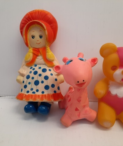 Lot of 4 vintage Rubber squeak toys TAIWAN 70s bird, bear - Picture 3 of 4