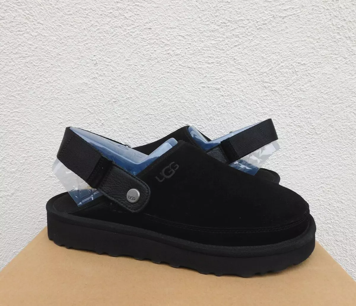 UGG BLACK GOLDENCOAST CLOG SUEDE PLATFORM SANDALS MEN US 9 EUR