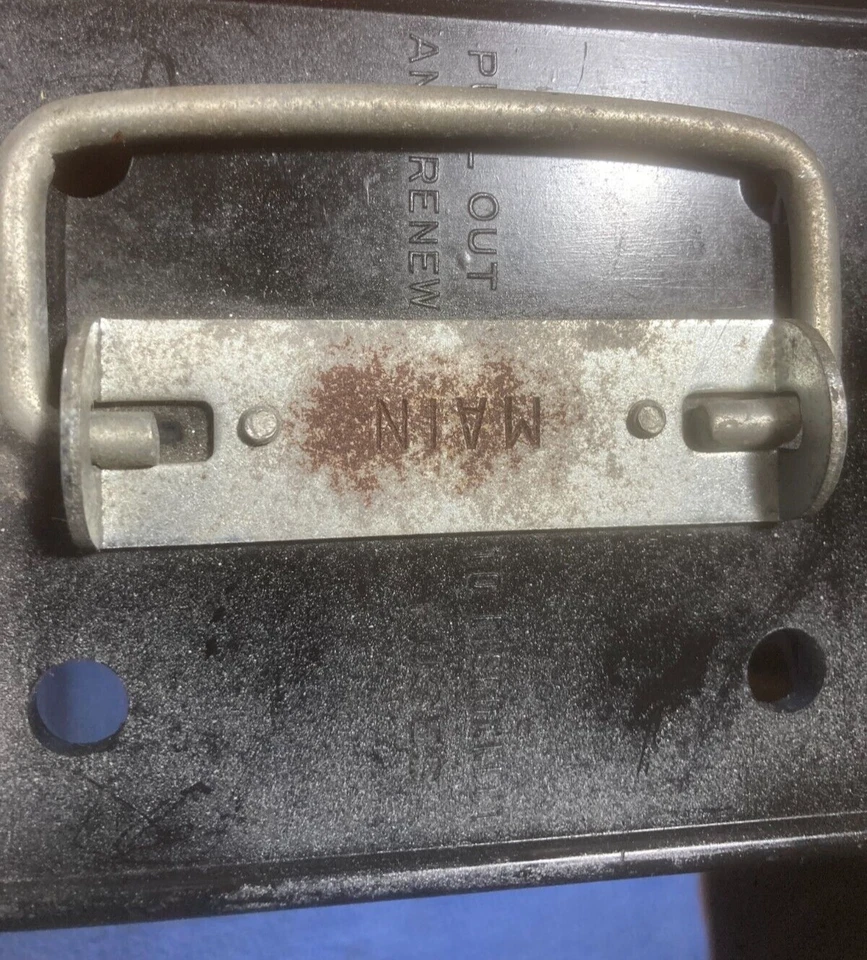 W2 8056 WADSWORTH 100 АМПЕР ГЛАВНЫЙ 120-240 ВОЛЬТ ВЫДВИЖНОЙ ПРЕДОХРАНИТЕЛЬ РАЗЪЕДИНИТЕЛЬ - Изображение 3 из 4