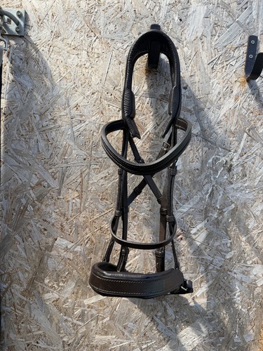 Fairfax Snaffle Bridle, Cavesson Noseband, Brown L with XL Browband
