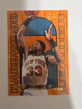 1995-96 Fleer - Flair Hardwood Leader Patrick Ewing #18