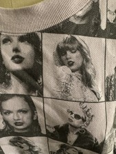 Taylor Swift Sweatshirt The Eras Tour Size Large Lavender Pullover Cropped