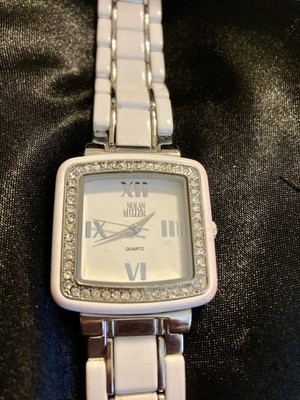 NOLAN MILLER WHITE AND WHITE SILVER-TONE CRYSTAL RHINESTONE  display picture 1
