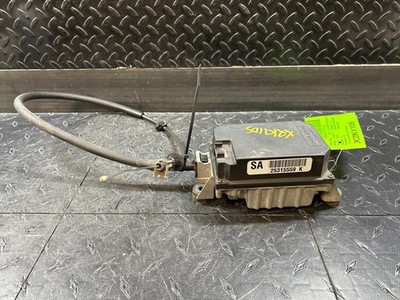 2000-02 SUBURBAN1500 Throttle Control Module (LH firewall)
