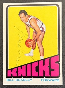 BILL BRADLEY Autographed Signed 1972-73 Topps Basketball Card #122 HOF