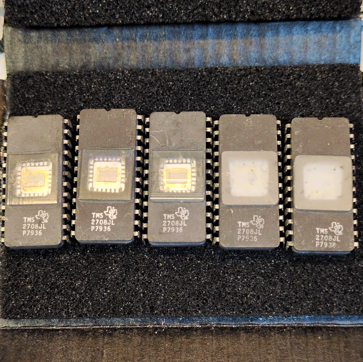 希少22個　Altera EPC1064PC8 コンフィギュレーションEPROM eprom products for sale | eBay