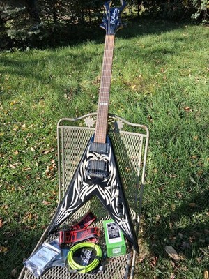 BC Rich Kerry King  KKV Flying V Black Extras Plays Fine Slayer Signature Series