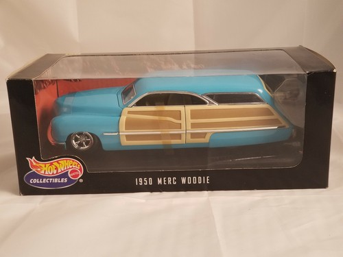 Modellino auto scala 1/18 Hot Wheels 100% 27806 - 1950 Ford Merc Woodie 747 - Nuovo con scatola - Foto 1 di 4