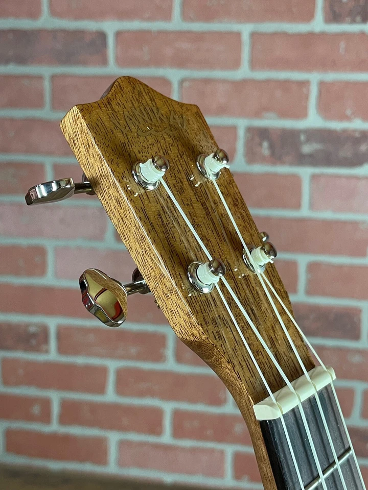 Lanikai All Solid Mahogany Tenor Acoustic-electric Ukulele - Image 3 of 4