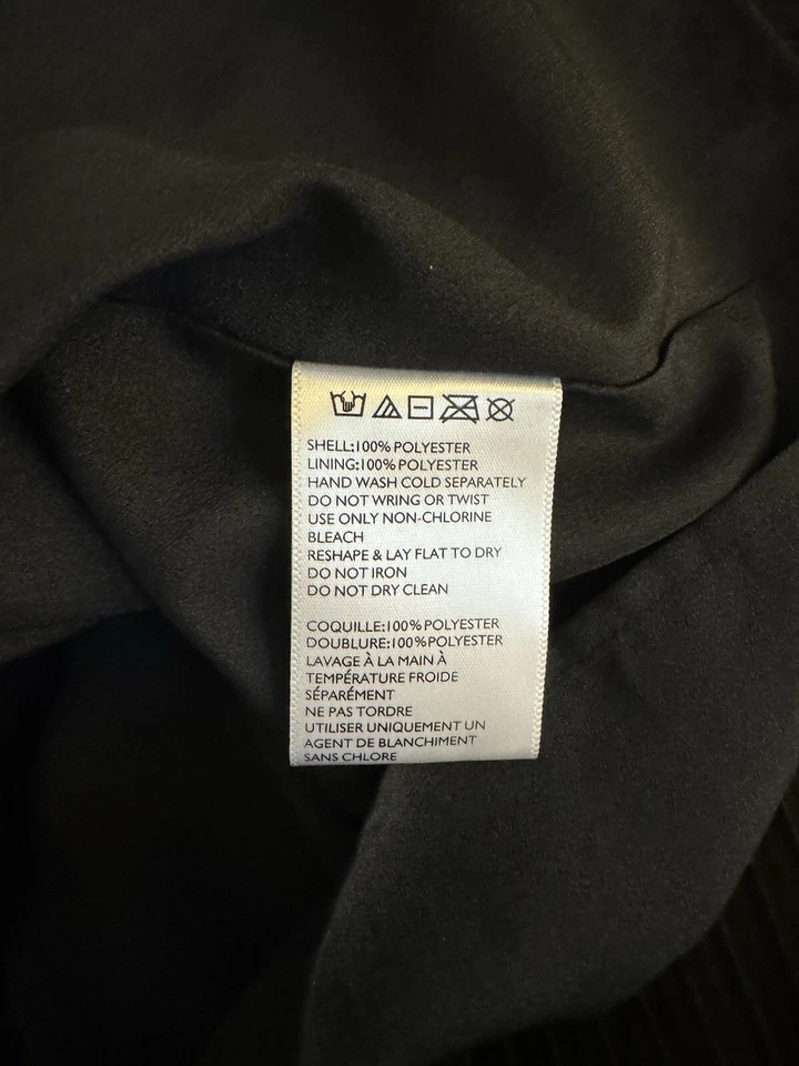 Falda asimétrica plisada negra lisa grande kimchi azul - Usada en excelente estado Foto 4 de 4