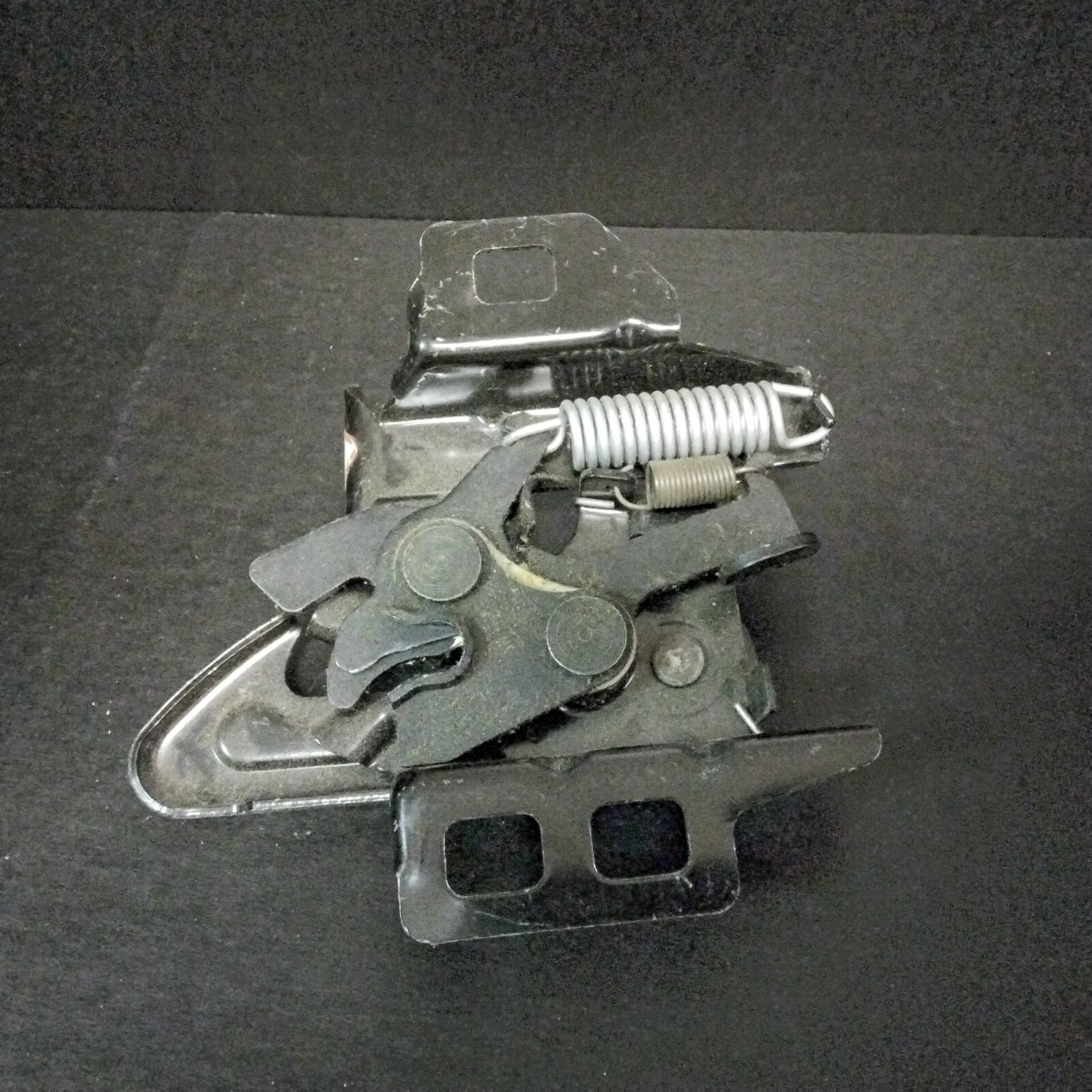 GENUINE GM# 15135072 HOOD LATCH | eBay